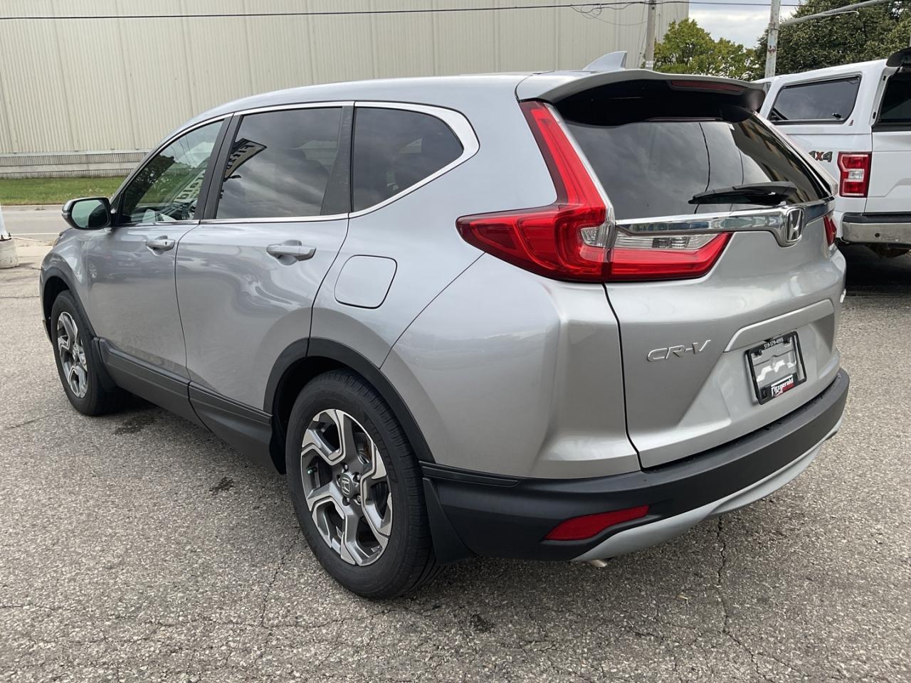 2017 Honda CR-V EX-L AWD - LTHR! BACK-UP/BLIND-SPOT CAM! SUNROOF! Photo