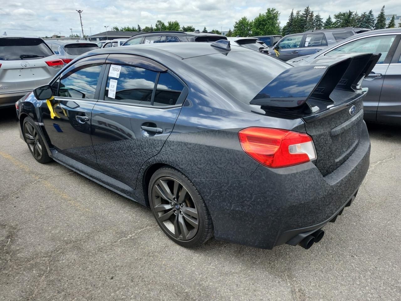 2017 Subaru WRX 4dr Sdn Man Photo4