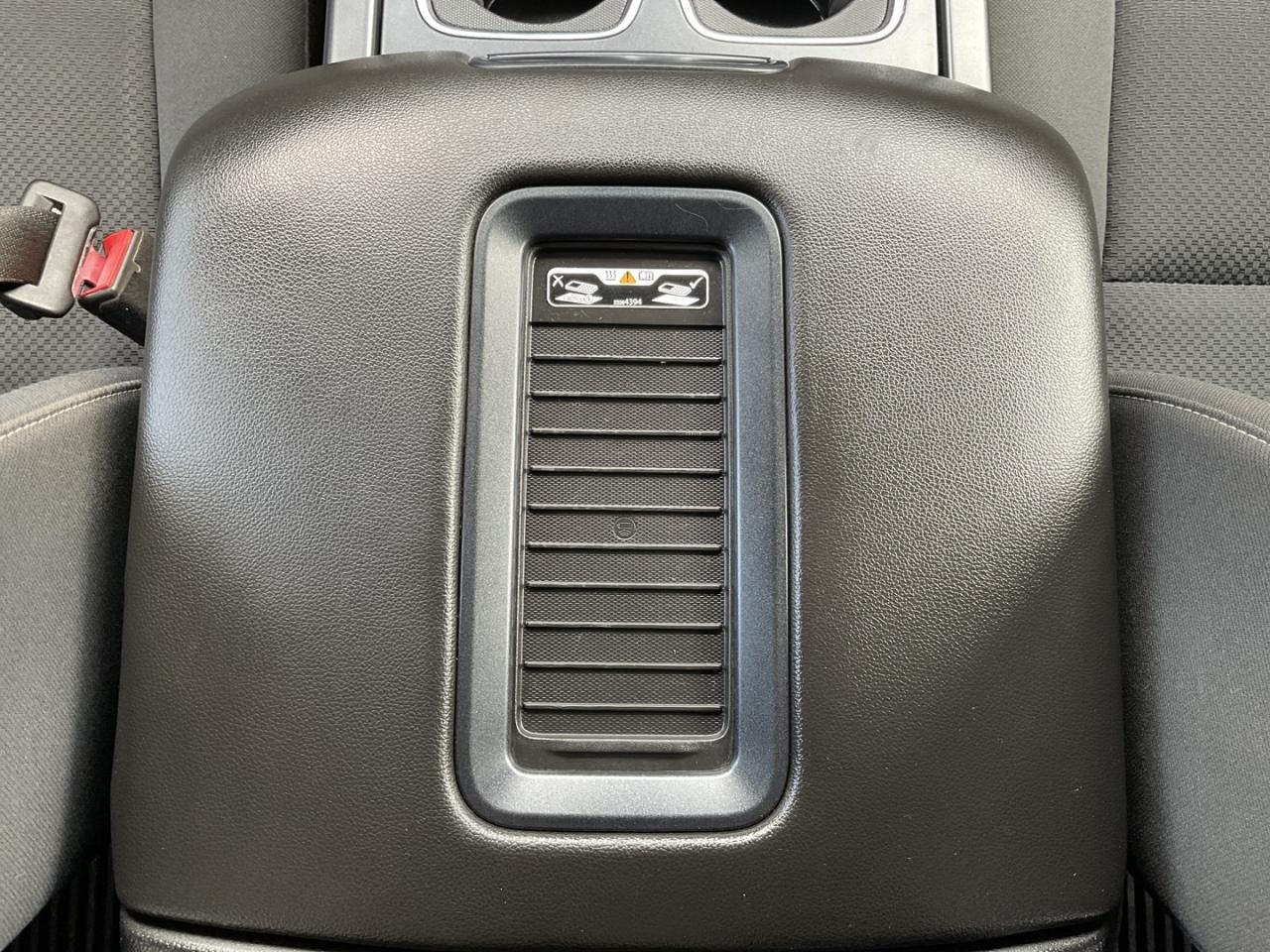 2018 Chevrolet Silverado 1500 LT Crew Cab 4WD - NAV! BACK-UP CAM! HEATED SEATS! Photo