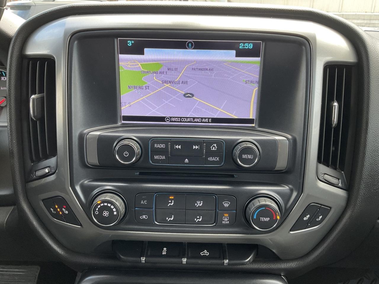 2018 Chevrolet Silverado 1500 LT Crew Cab 4WD - NAV! BACK-UP CAM! HEATED SEATS! Photo