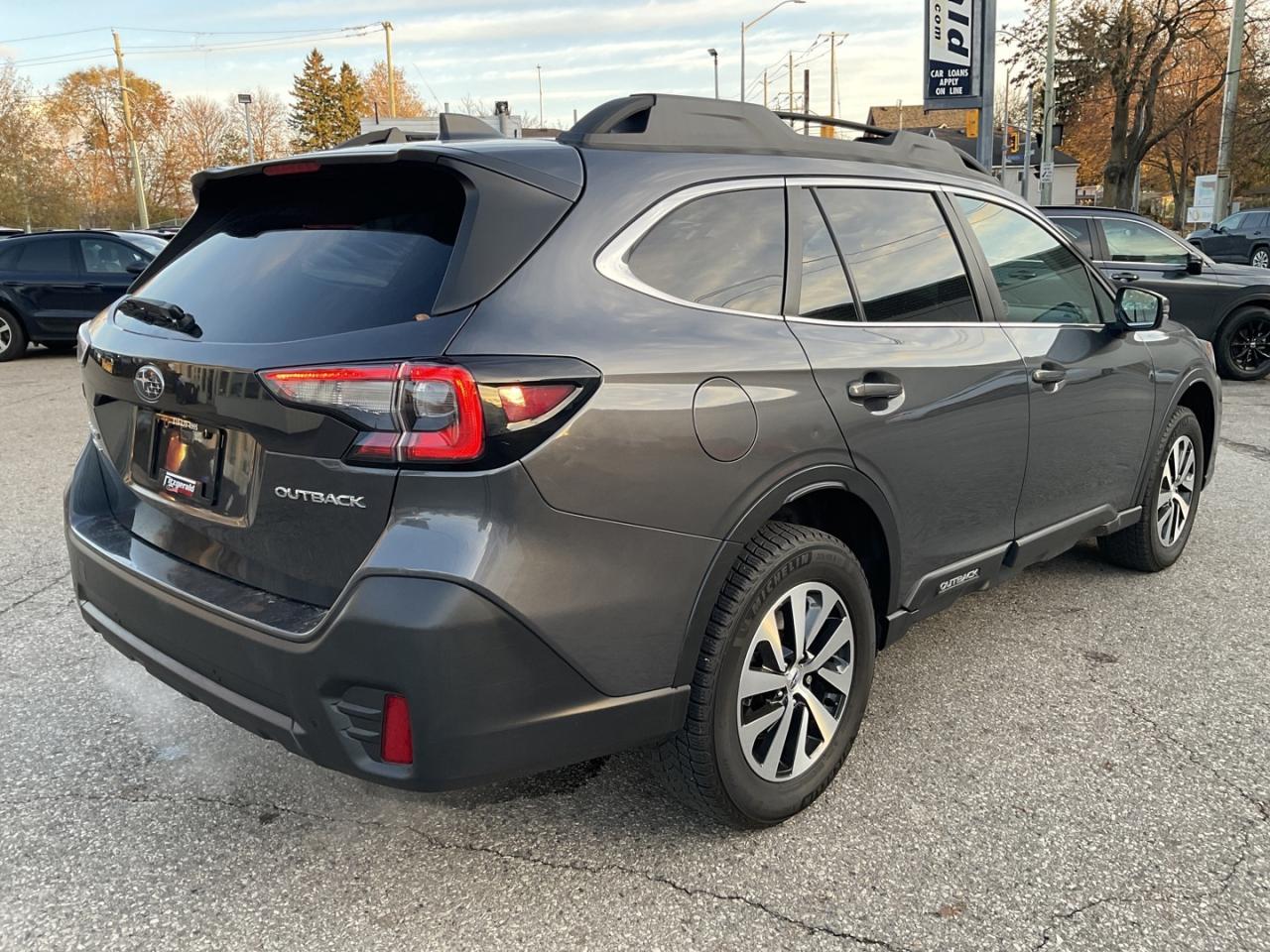 2020 Subaru Outback Touring - EYE SIGHT! BACK-UP CAM! BSM! SUNROOF! Photo