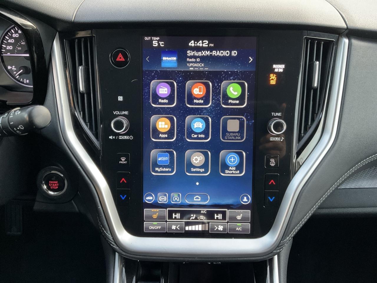 2020 Subaru Outback Touring - EYE SIGHT! BACK-UP CAM! BSM! SUNROOF! Photo