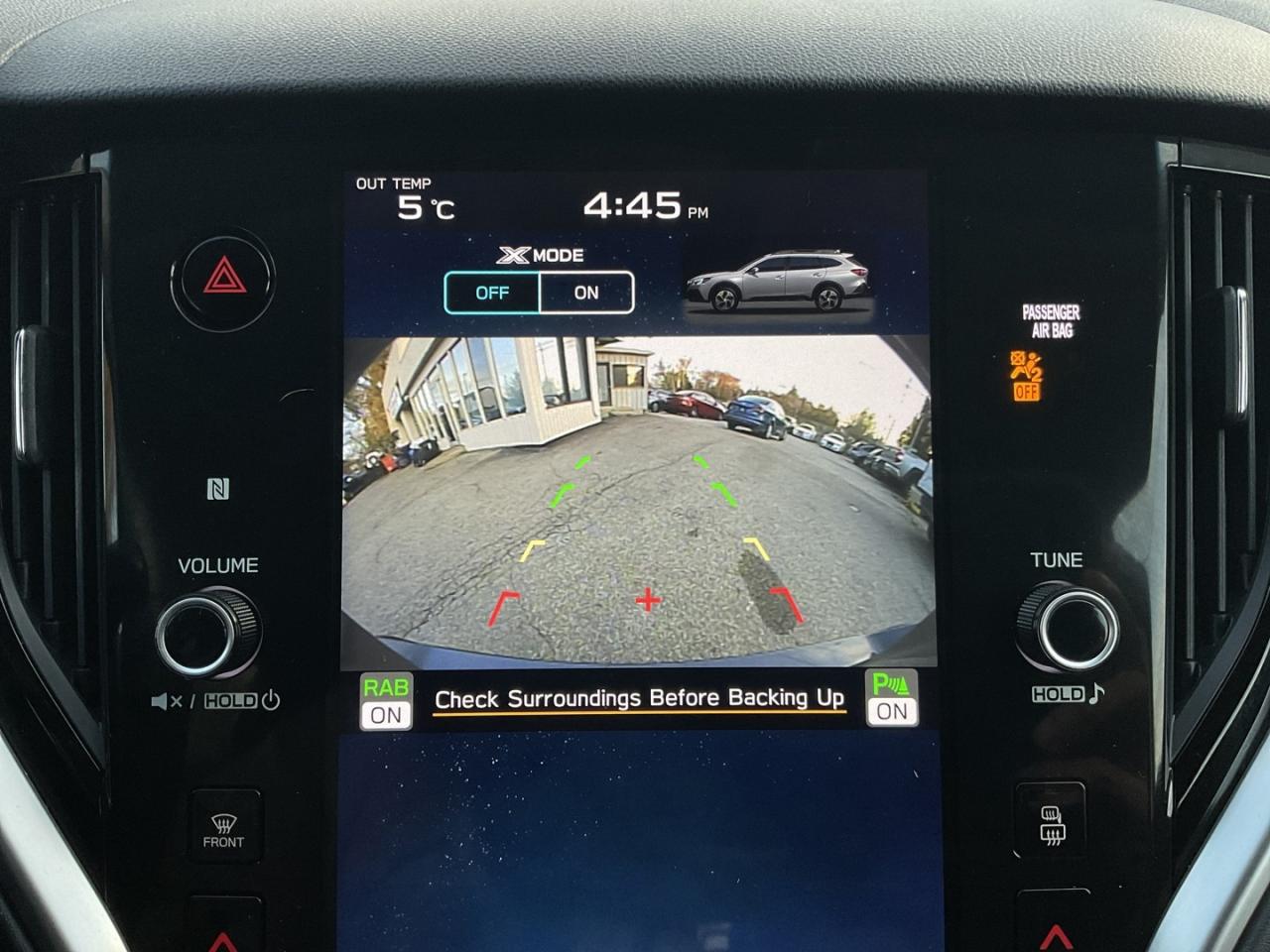 2020 Subaru Outback Touring - EYE SIGHT! BACK-UP CAM! BSM! SUNROOF! Photo