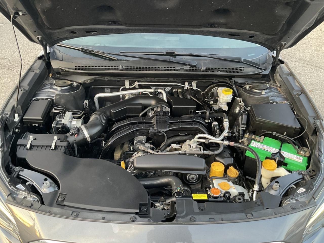 2020 Subaru Outback Touring - EYE SIGHT! BACK-UP CAM! BSM! SUNROOF! Photo