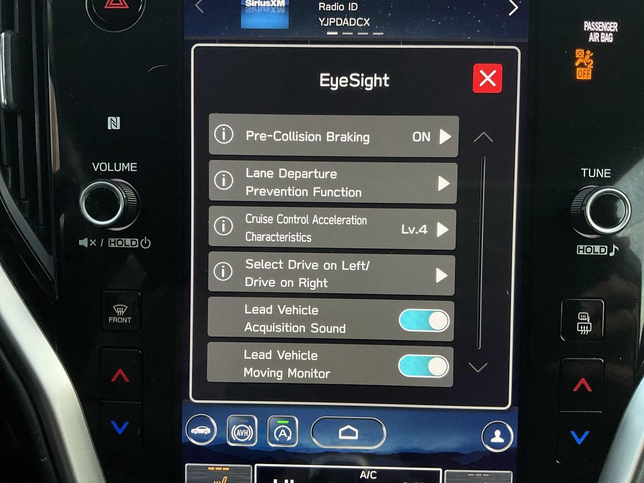 2020 Subaru Outback Touring - EYE SIGHT! BACK-UP CAM! BSM! SUNROOF! Photo