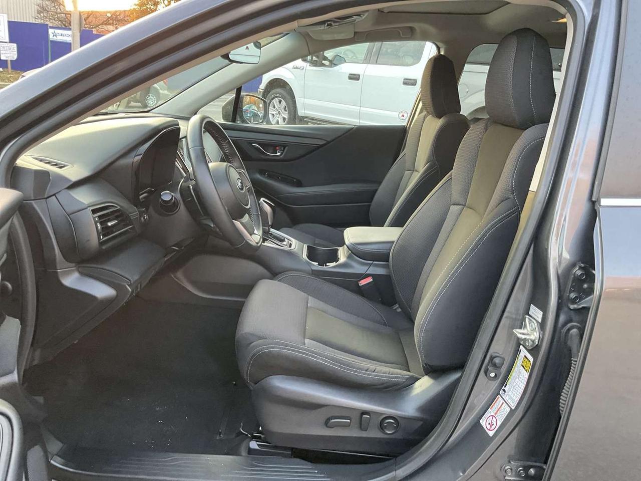 2020 Subaru Outback Touring - EYE SIGHT! BACK-UP CAM! BSM! SUNROOF! Photo