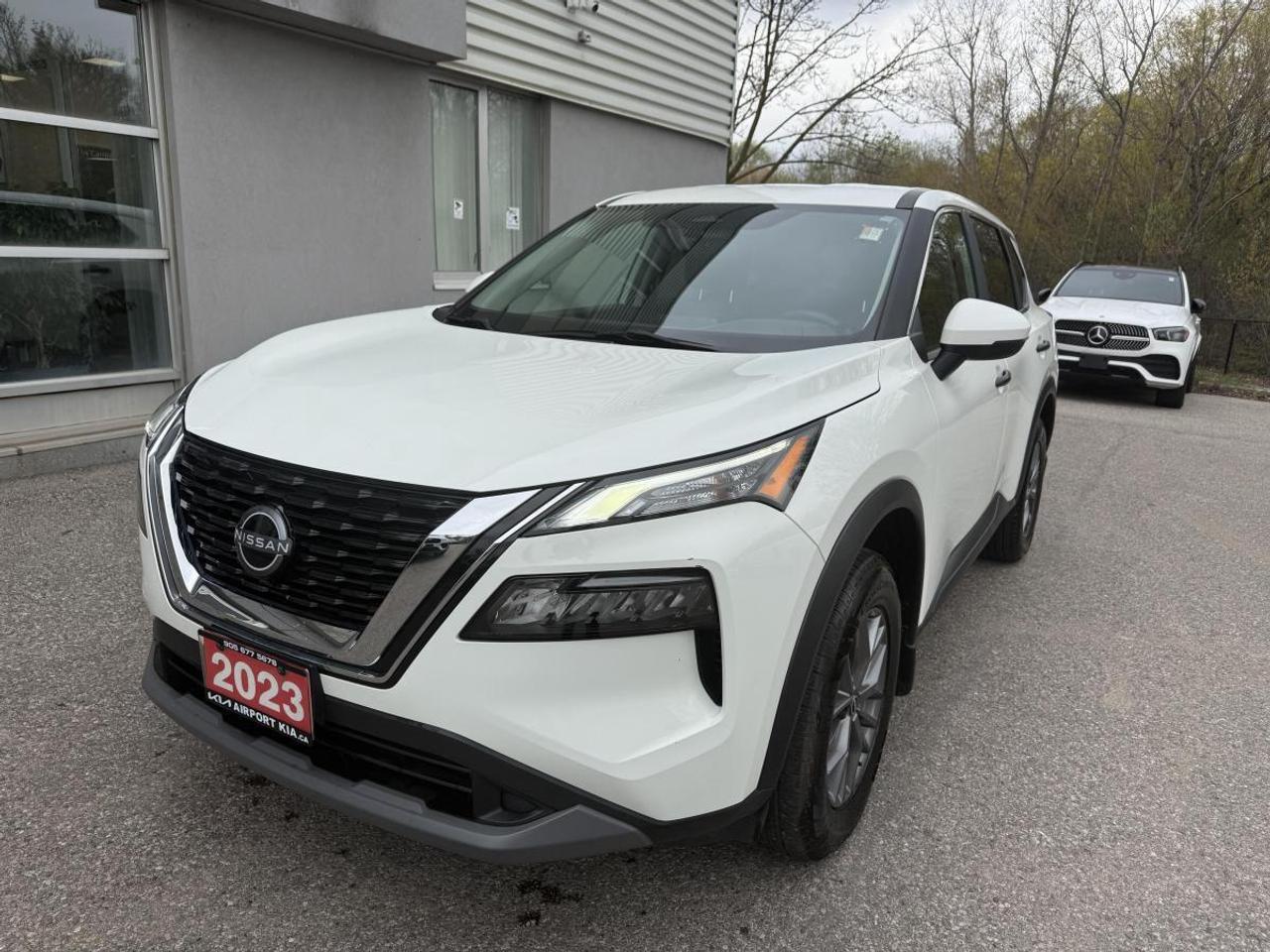 2023 Nissan Rogue FWD S Photo0