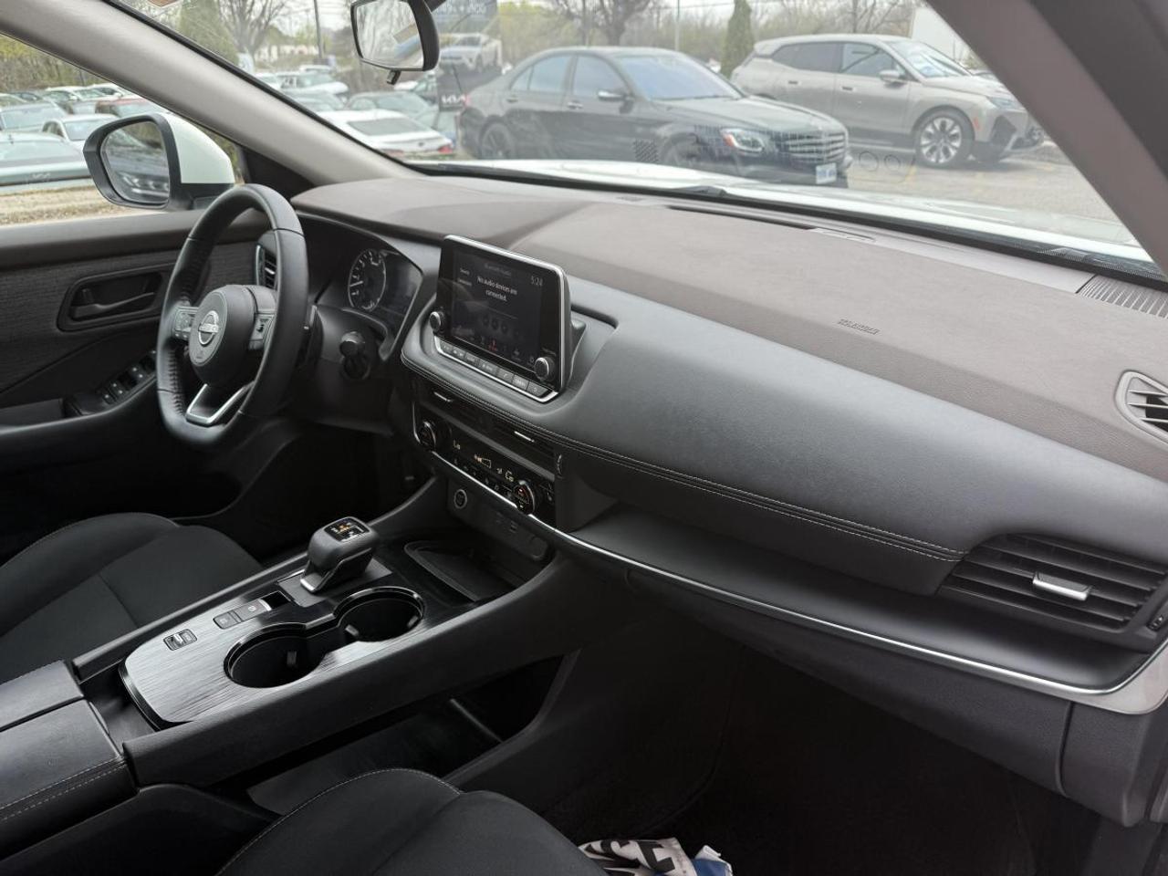 2023 Nissan Rogue FWD S Photo