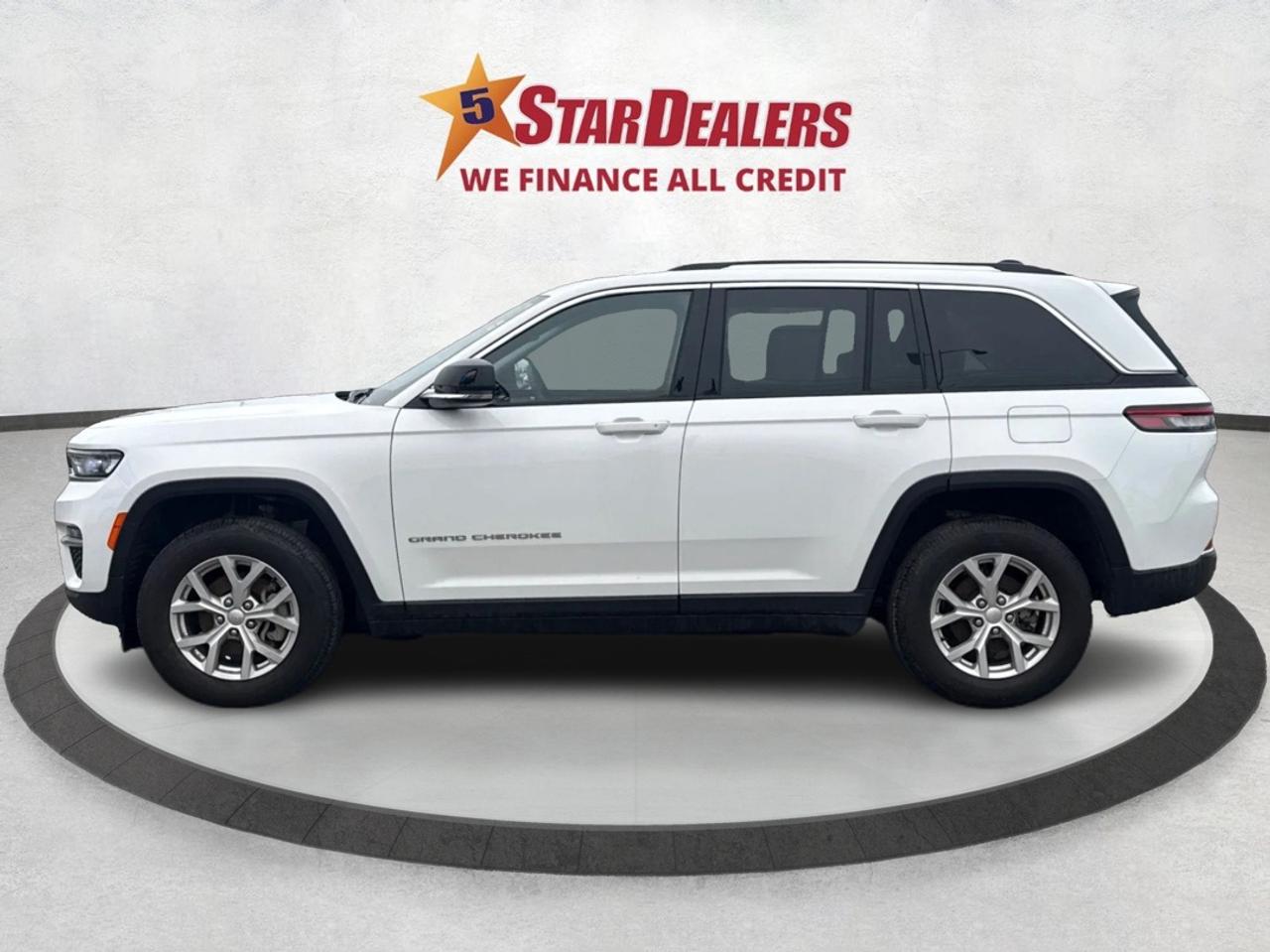 2023 Jeep Grand Cherokee Limited 4x4 WE FINANCE ALL CREDIT!  CLEAN! Photo