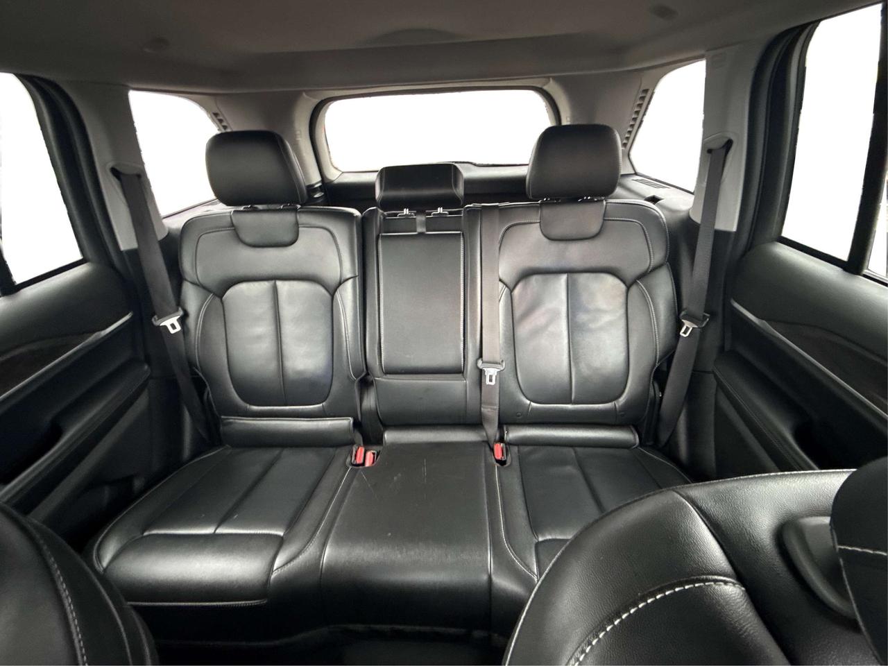 2023 Jeep Grand Cherokee Limited 4x4 WE FINANCE ALL CREDIT!  CLEAN! Photo