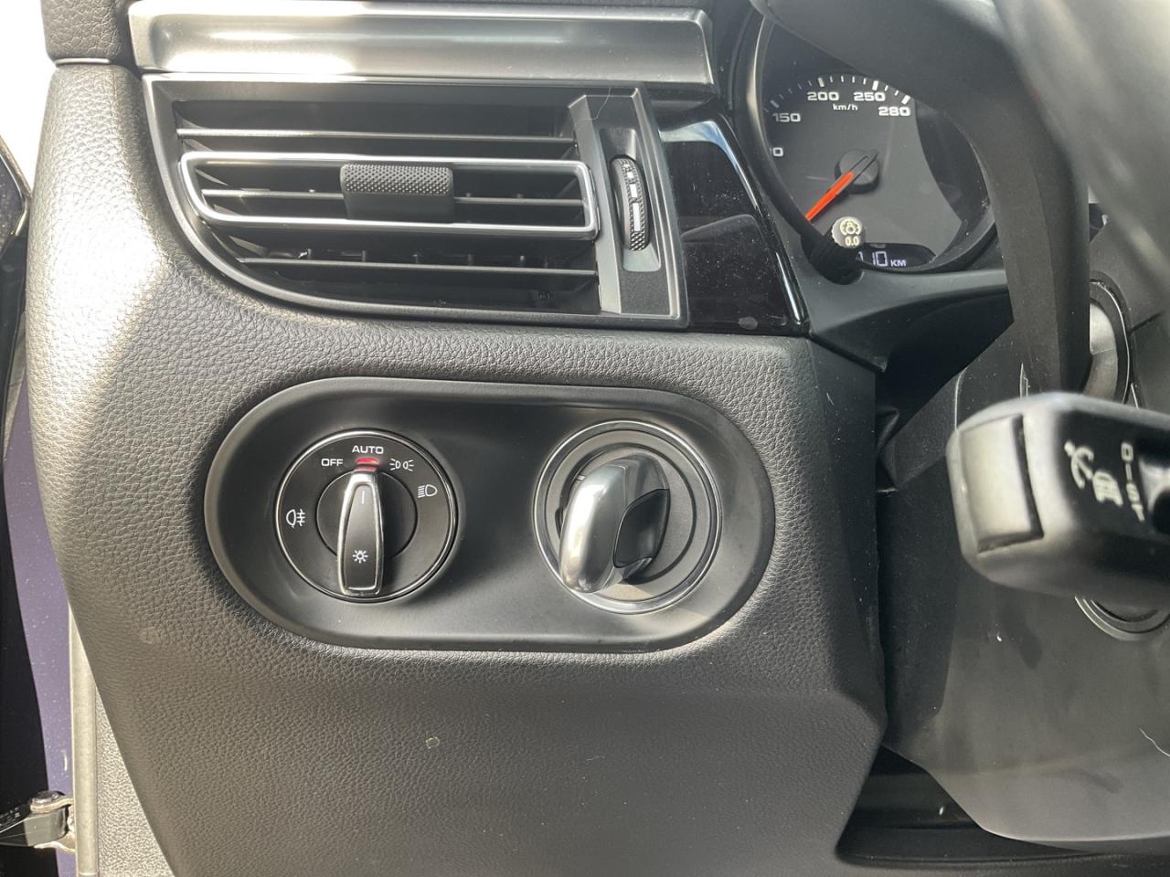 2020 Porsche Macan S - LTHR! NAV! 360 CAM! PANO ROOF! Photo