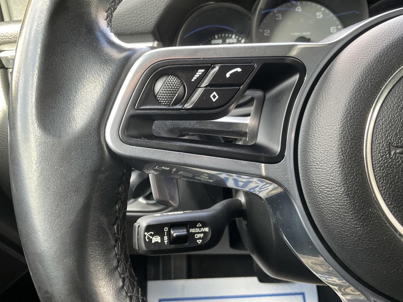 2020 Porsche Macan S - LTHR! NAV! 360 CAM! PANO ROOF! Photo