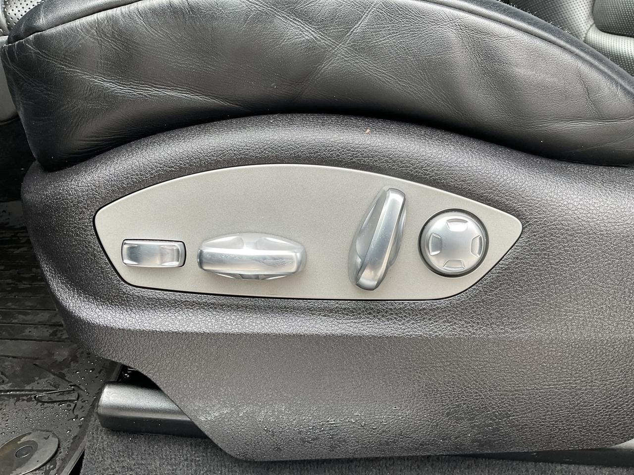 2020 Porsche Macan S - LTHR! NAV! 360 CAM! PANO ROOF! Photo