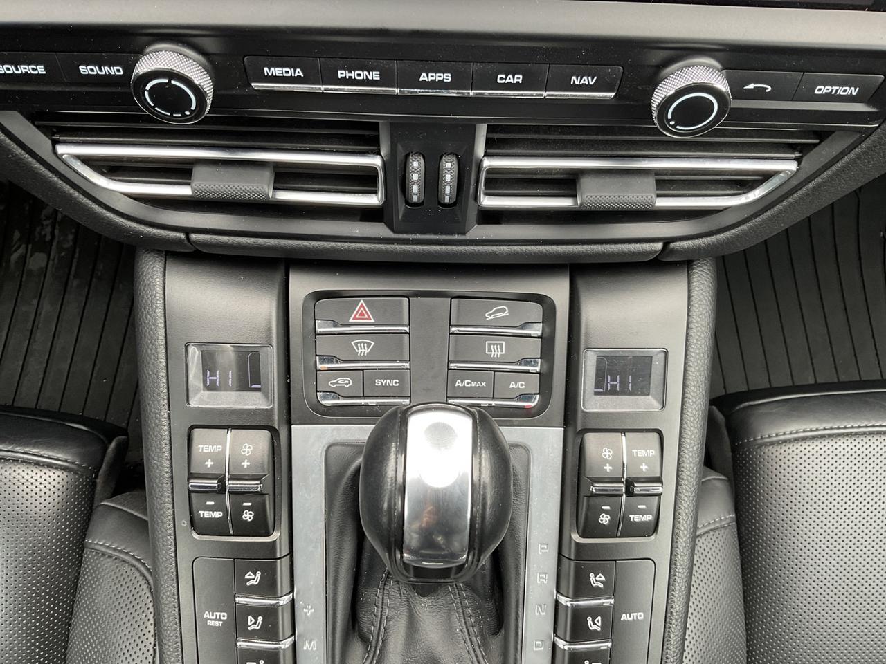 2020 Porsche Macan S - LTHR! NAV! 360 CAM! PANO ROOF! Photo