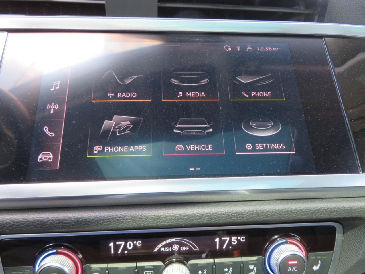 2022 Audi Q3 Komfort 45 TFSI quattro Photo