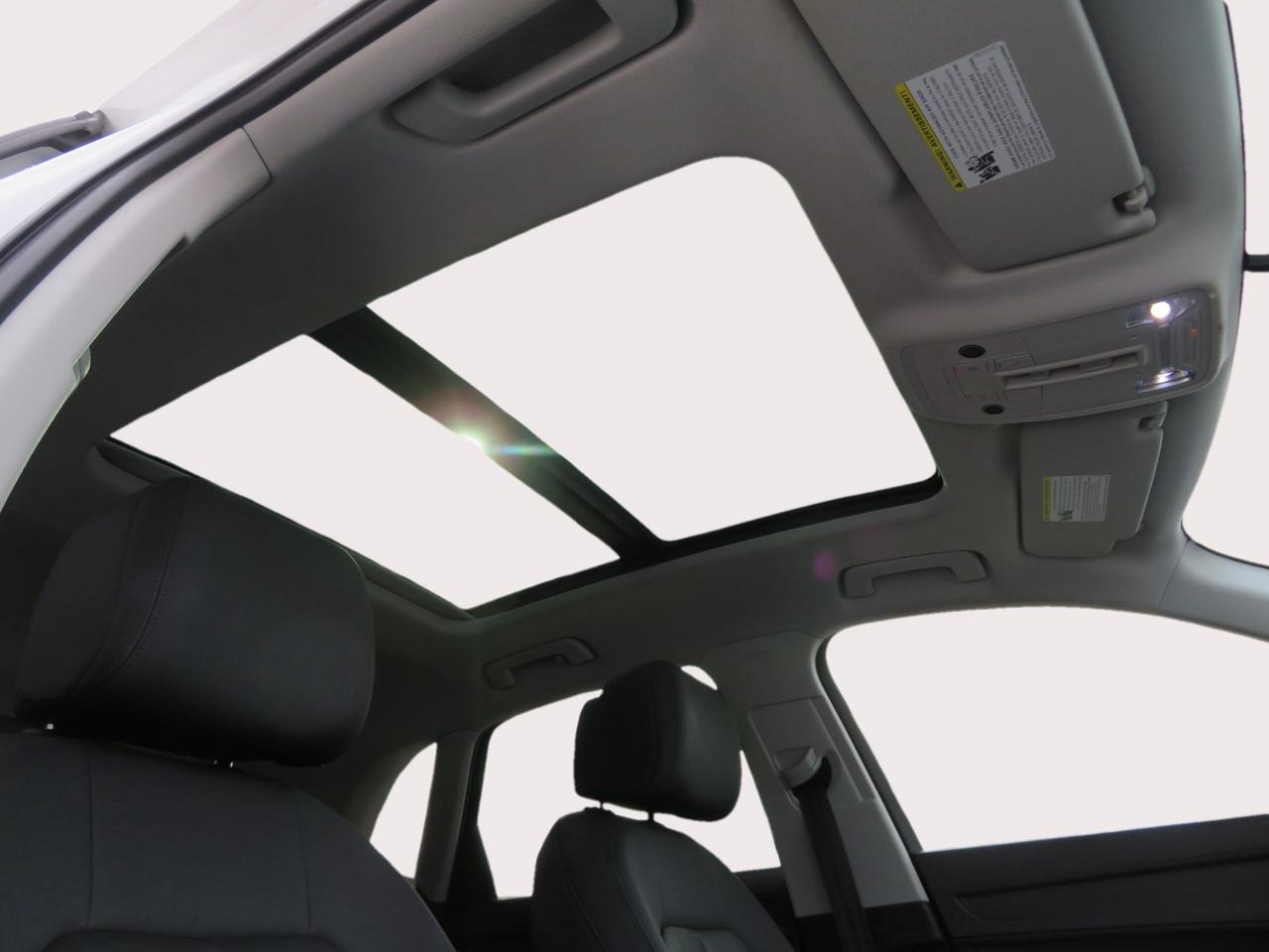 2022 Audi Q3 Komfort 45 TFSI quattro Photo