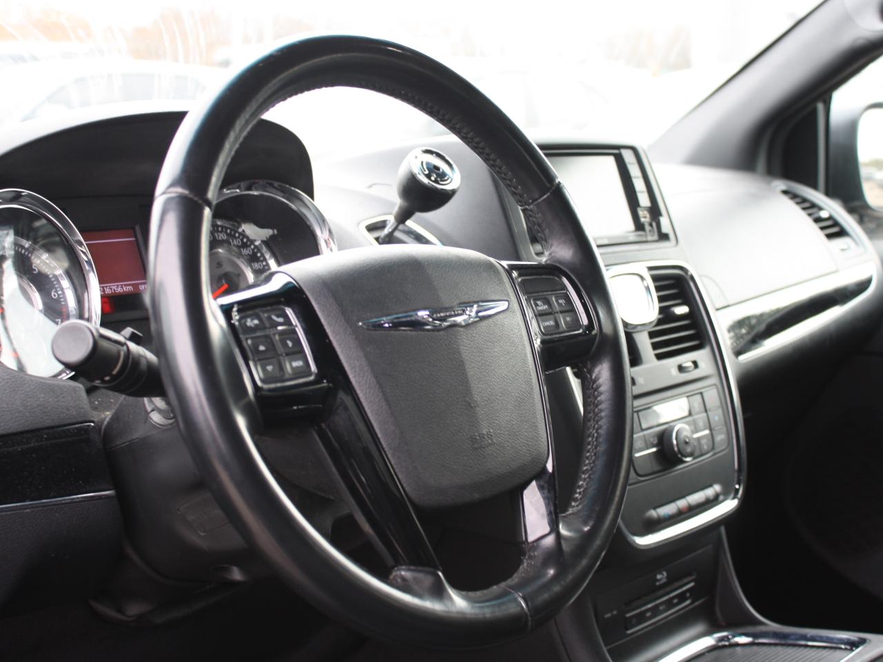 2016 Chrysler Town & Country 4dr Wgn S As-Is Special Photo