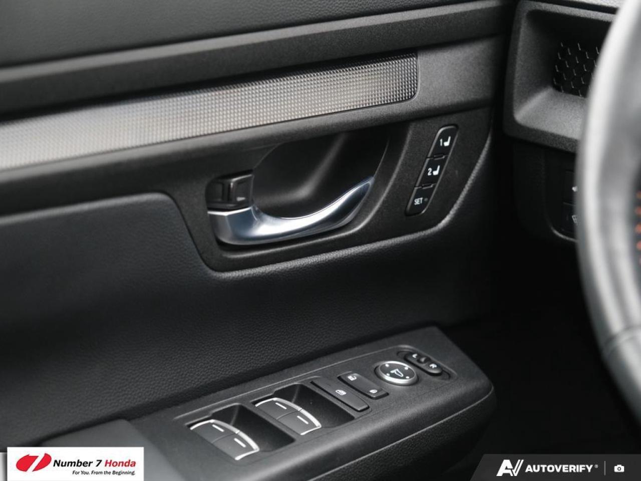 2025 Honda CR-V Hybrid Ex-L *EXTENDED FACTORY WARRANTY*NO REPORTED ACCIDE Photo