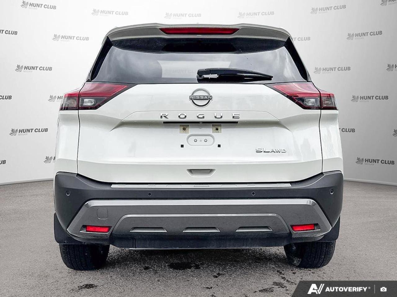 2023 Nissan Rogue SL Photo