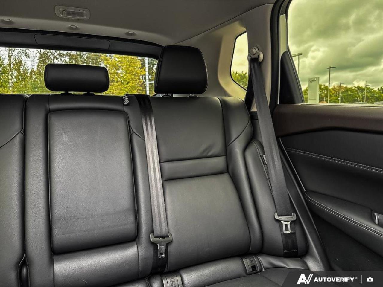 2023 Nissan Rogue SL Photo