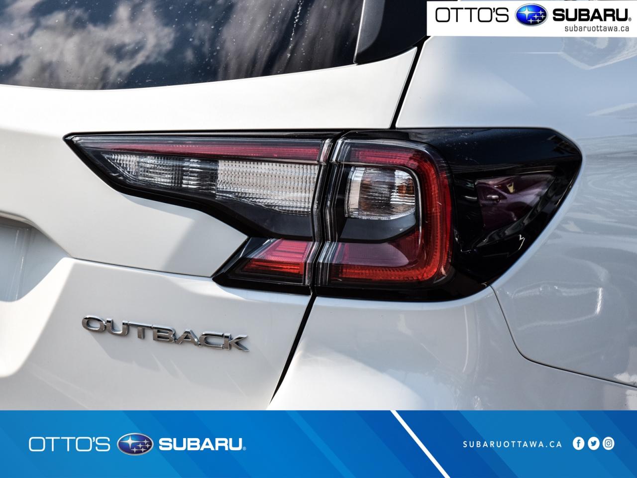 2020 Subaru Outback LIMITED Photo