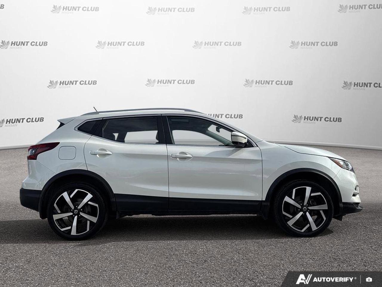 2022 Nissan Qashqai SL Photo