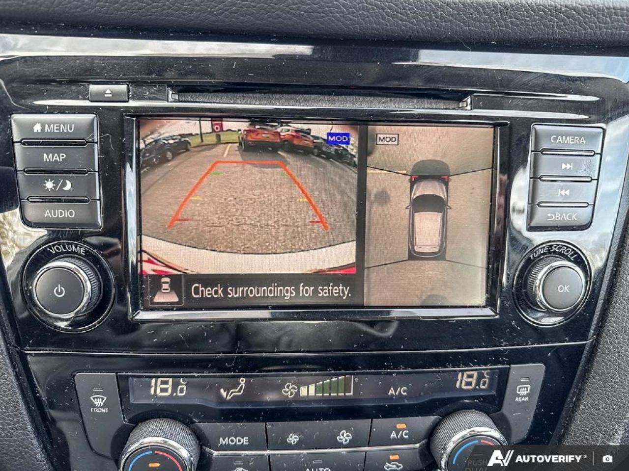 2022 Nissan Qashqai SL Photo