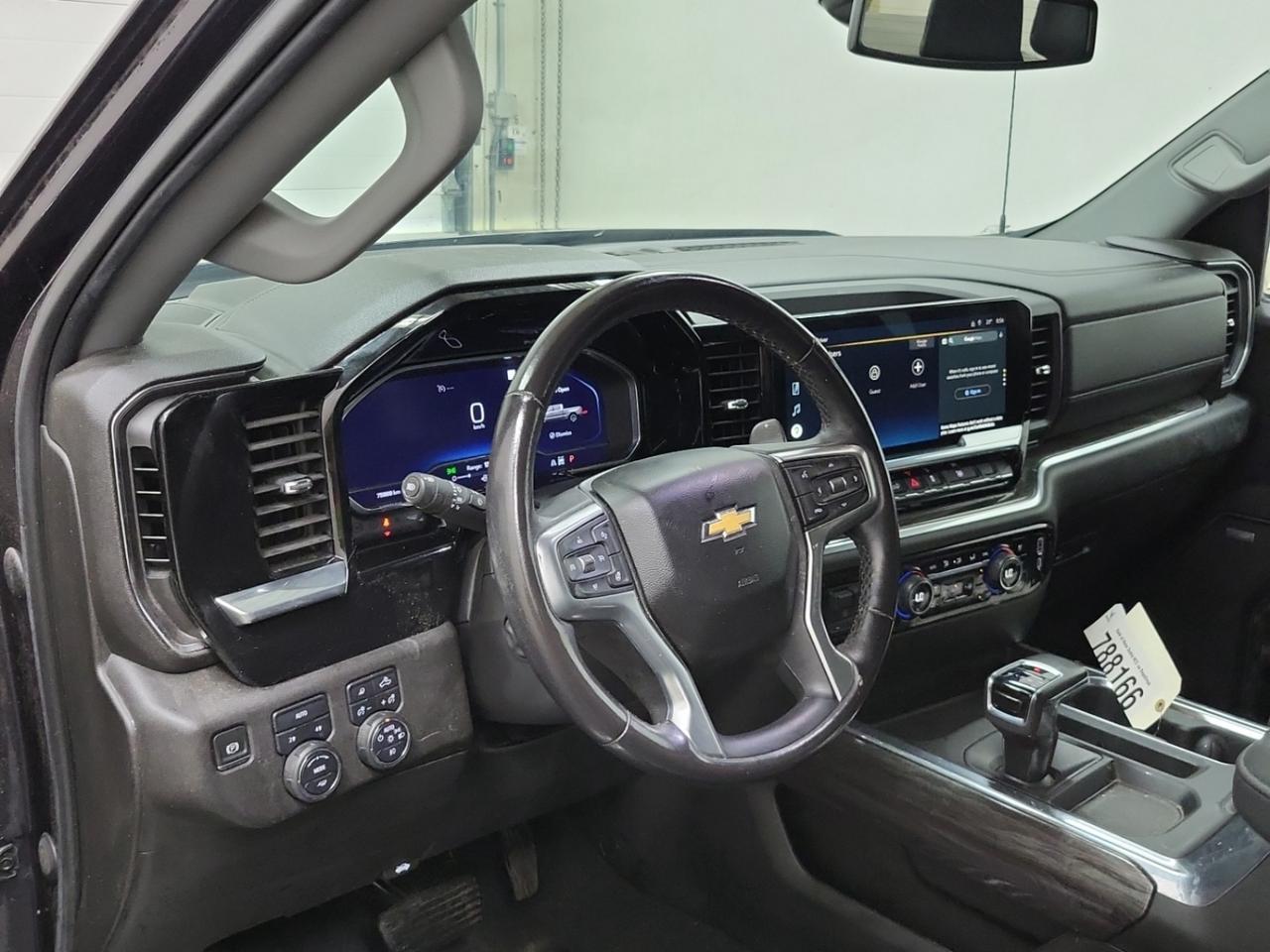 2022 Chevrolet Silverado 1500 4WD Crew Cab 147 LTZ Photo