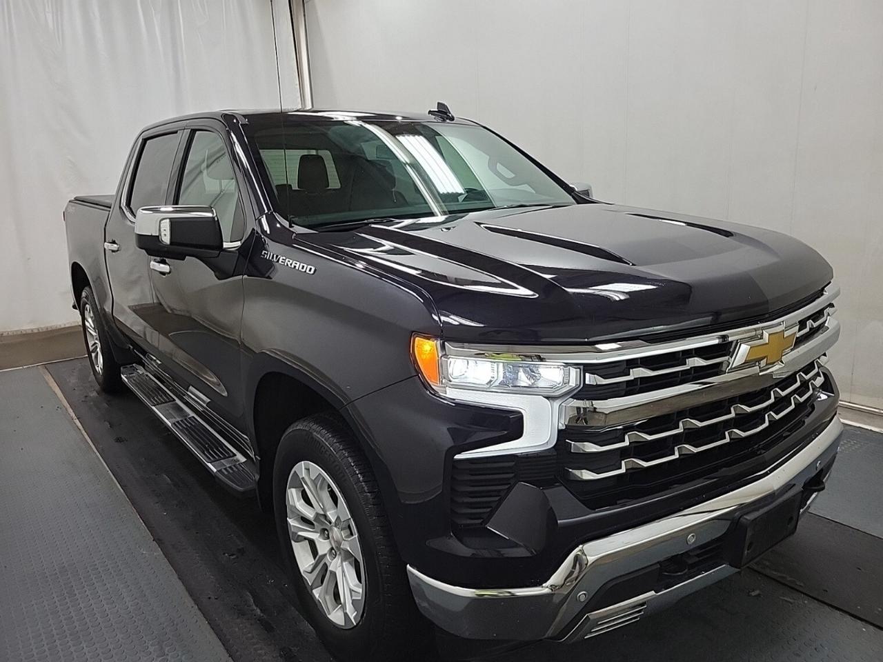 2022 Chevrolet Silverado 1500 4WD Crew Cab 147 LTZ Photo