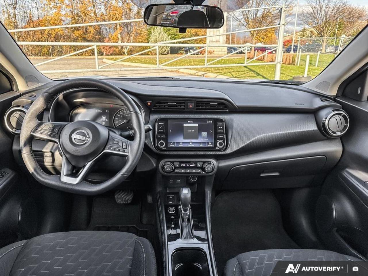 2024 Nissan Kicks SV Photo