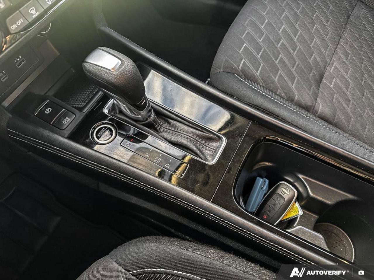 2024 Nissan Kicks SV Photo