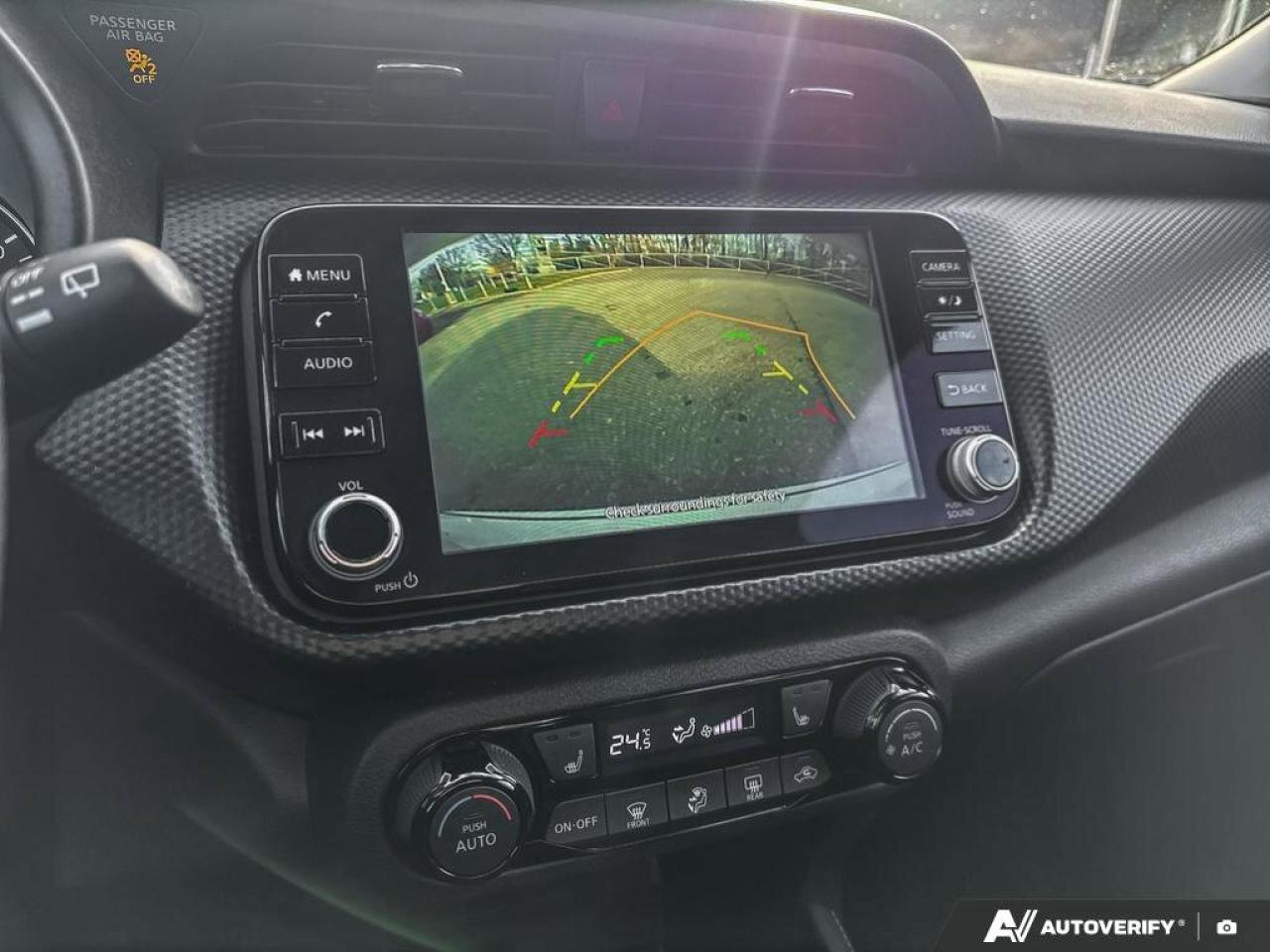 2024 Nissan Kicks SV Photo