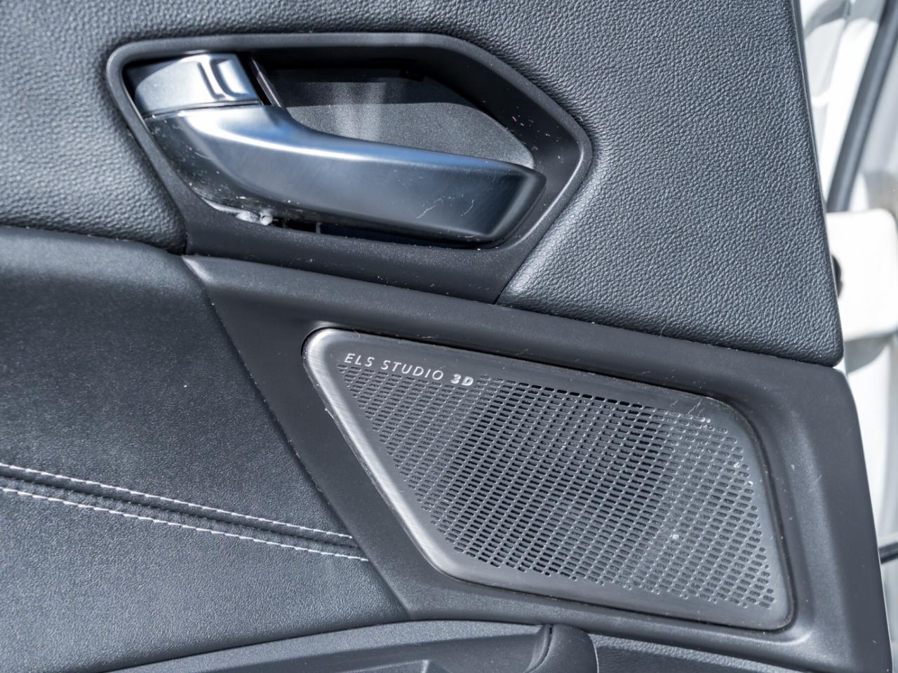 2021 Acura TLX Platinum Elite SH-AWD Sedan Photo