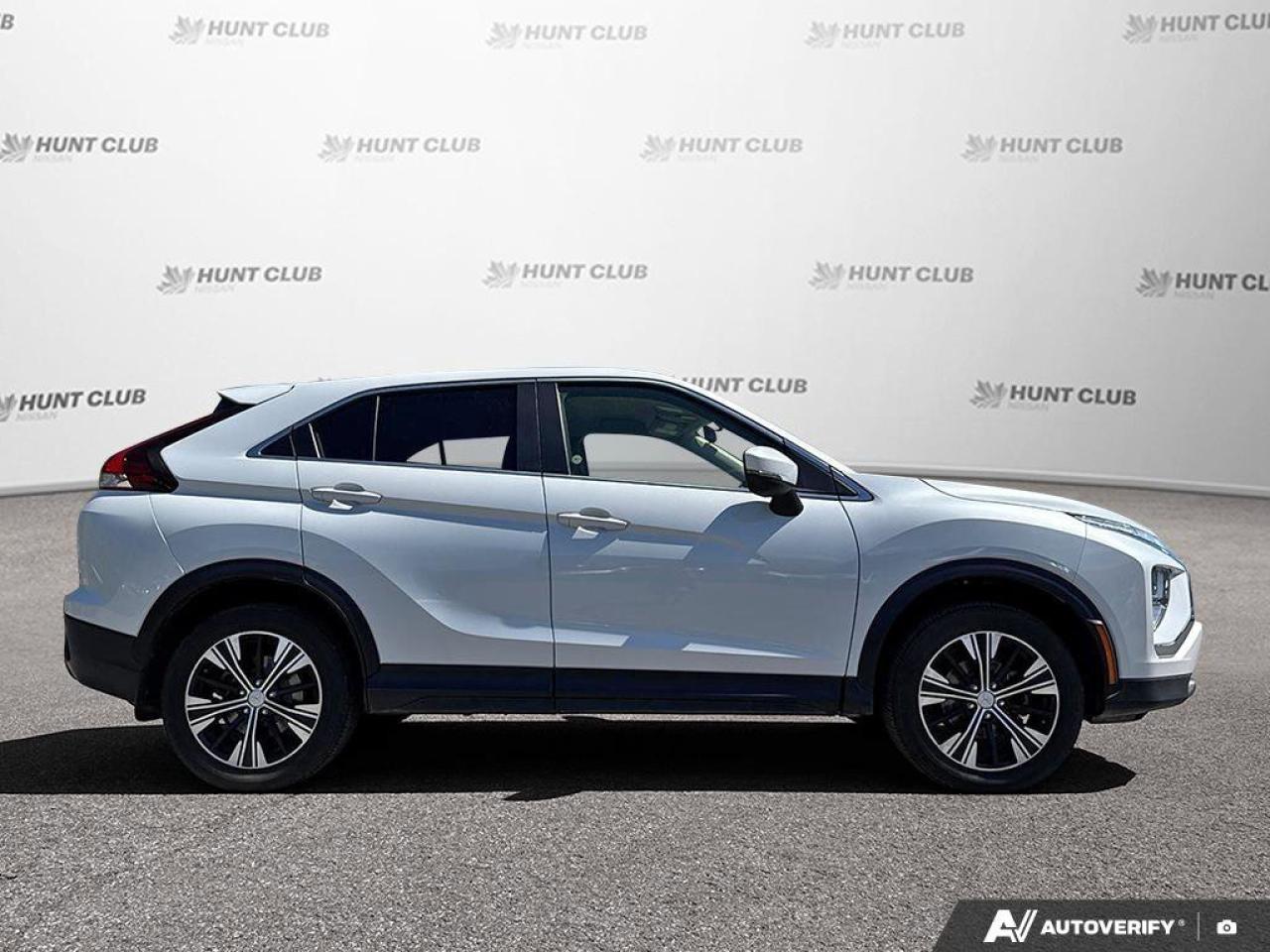 2022 Mitsubishi Eclipse Cross ES Photo