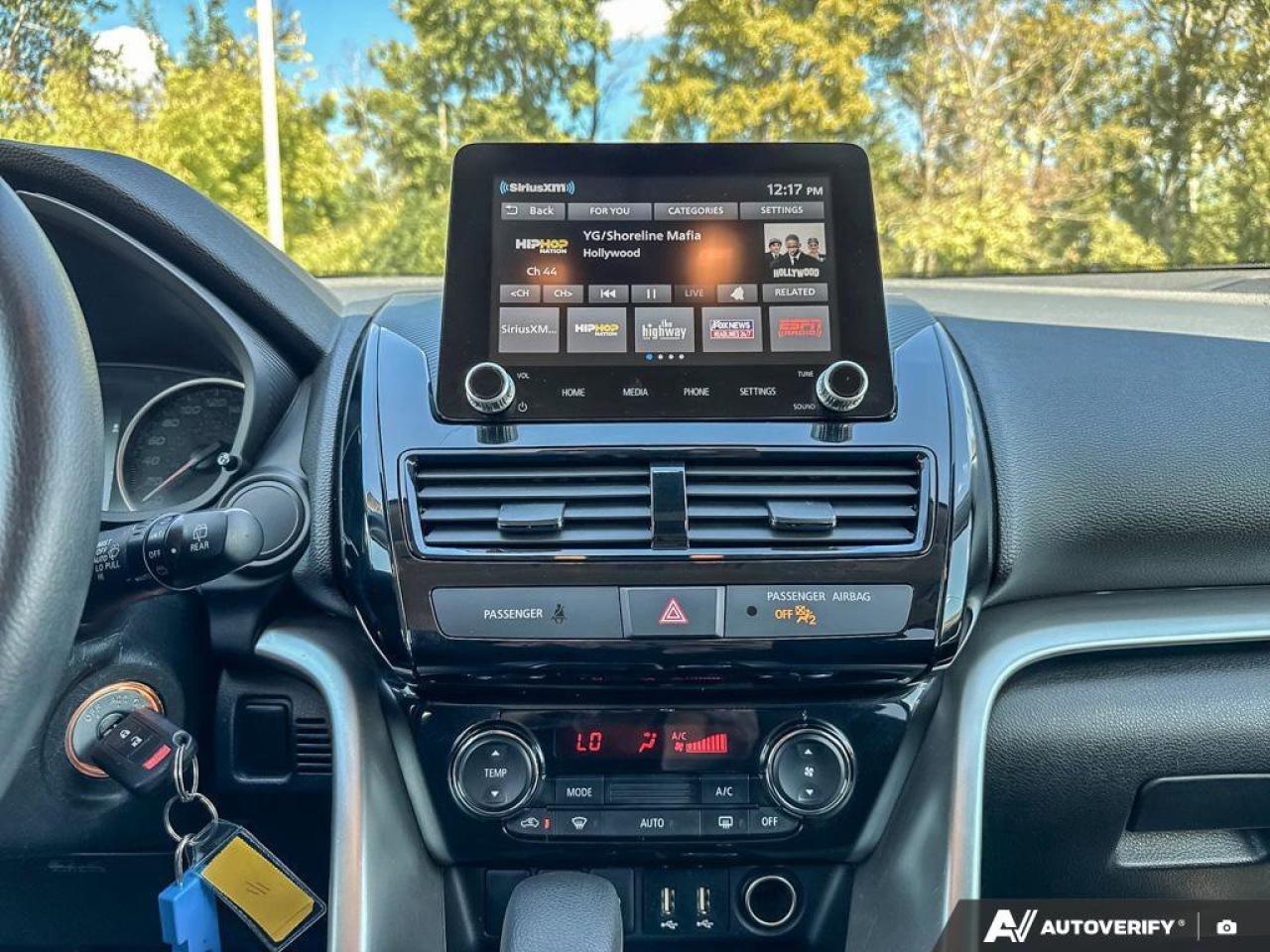 2022 Mitsubishi Eclipse Cross ES Photo