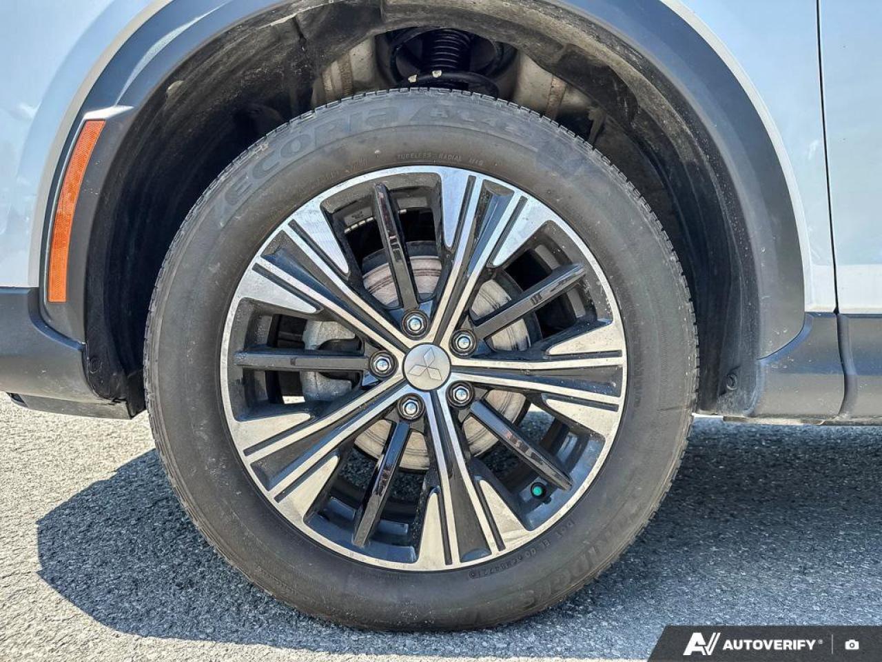 2022 Mitsubishi Eclipse Cross ES Photo