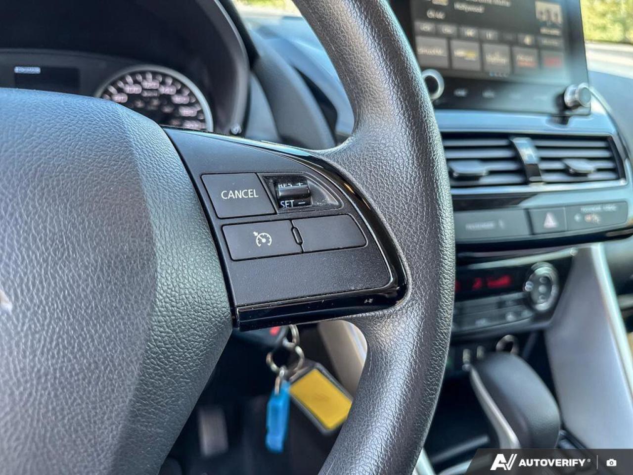 2022 Mitsubishi Eclipse Cross ES Photo