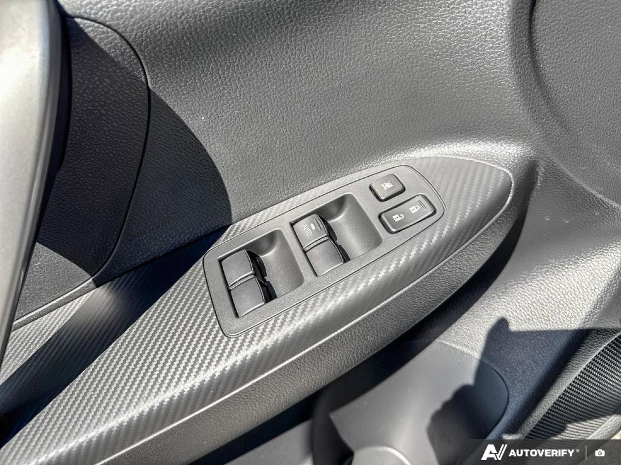 2022 Mitsubishi Eclipse Cross ES Photo