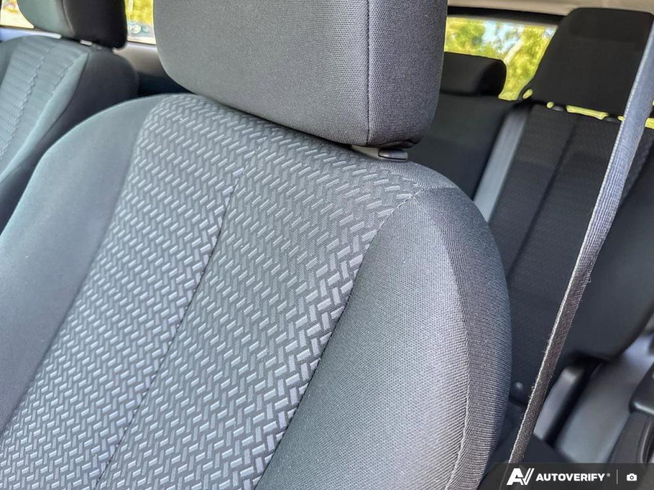 2022 Mitsubishi Eclipse Cross ES Photo