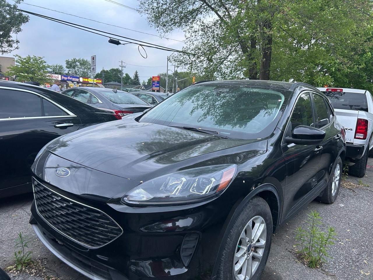 2021 Ford Escape SE FWD Photo