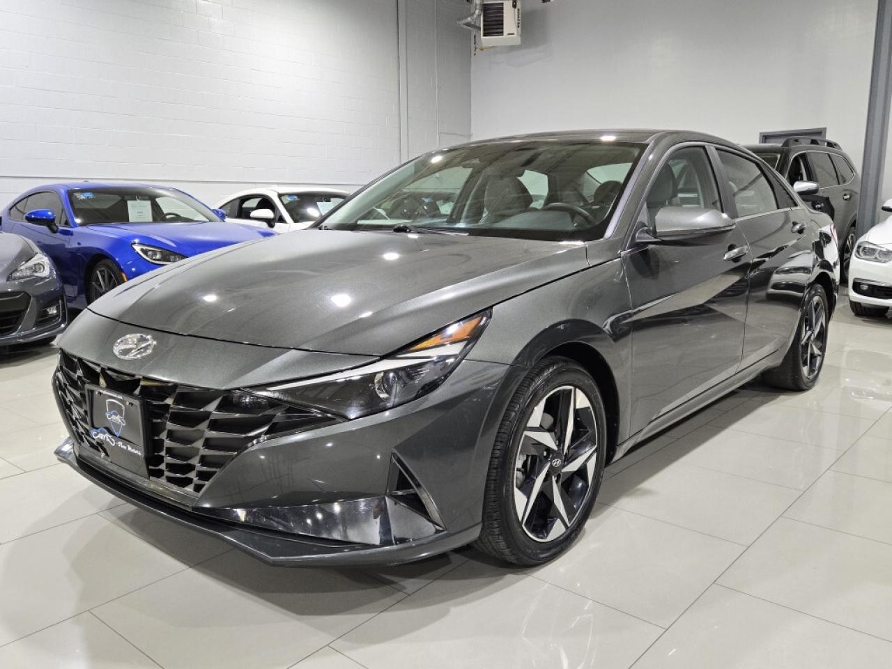 2023 Hyundai Elantra Luxury PKG No Accidents 2 Tone Leather & Sunroof R Photo3