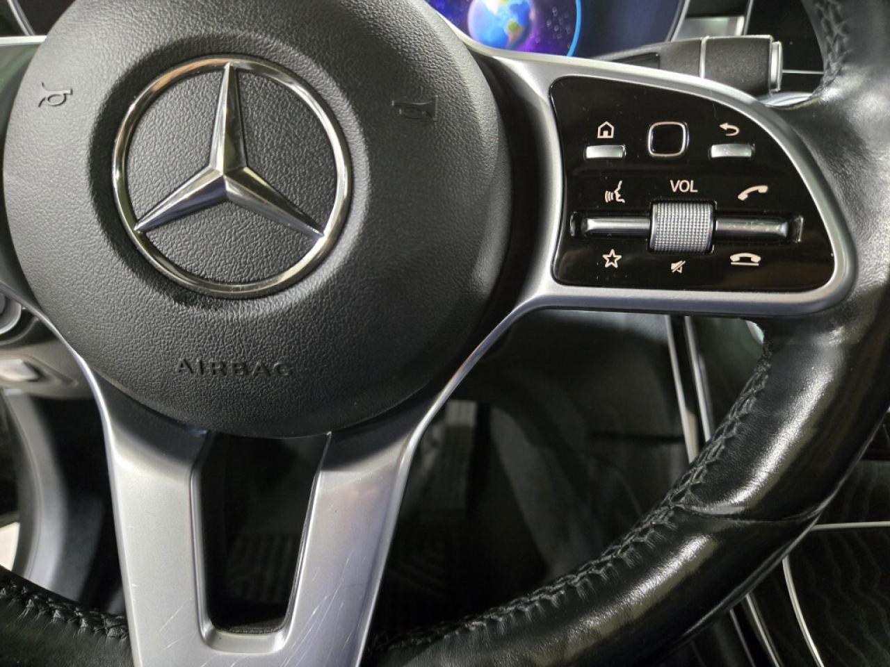 2021 Mercedes-Benz GLC-Class 300 4MATIC No Accidents AMG PKG 360 Cam Photo