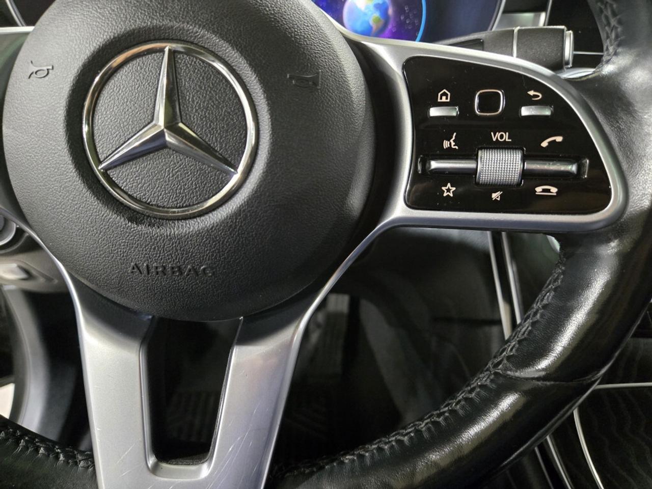 2021 Mercedes-Benz GLC-Class 300 4MATIC No Accidents AMG PKG 360 Cam Photo