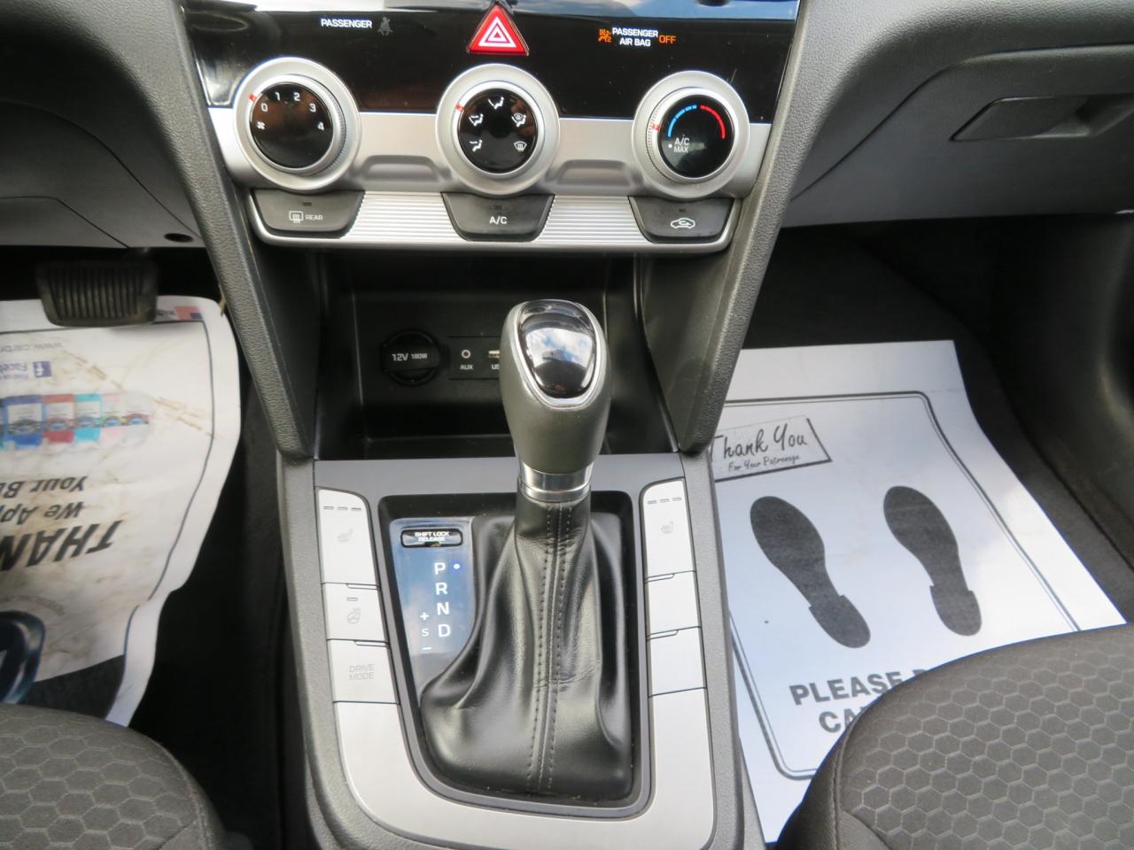 2019 Hyundai Elantra PREFERRED AUTO Photo