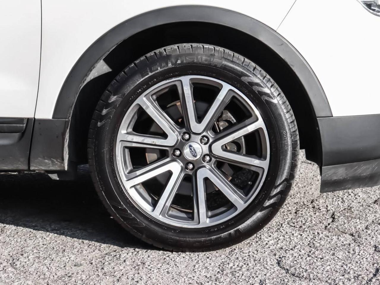 2015 Ford Explorer FWD XLT Photo