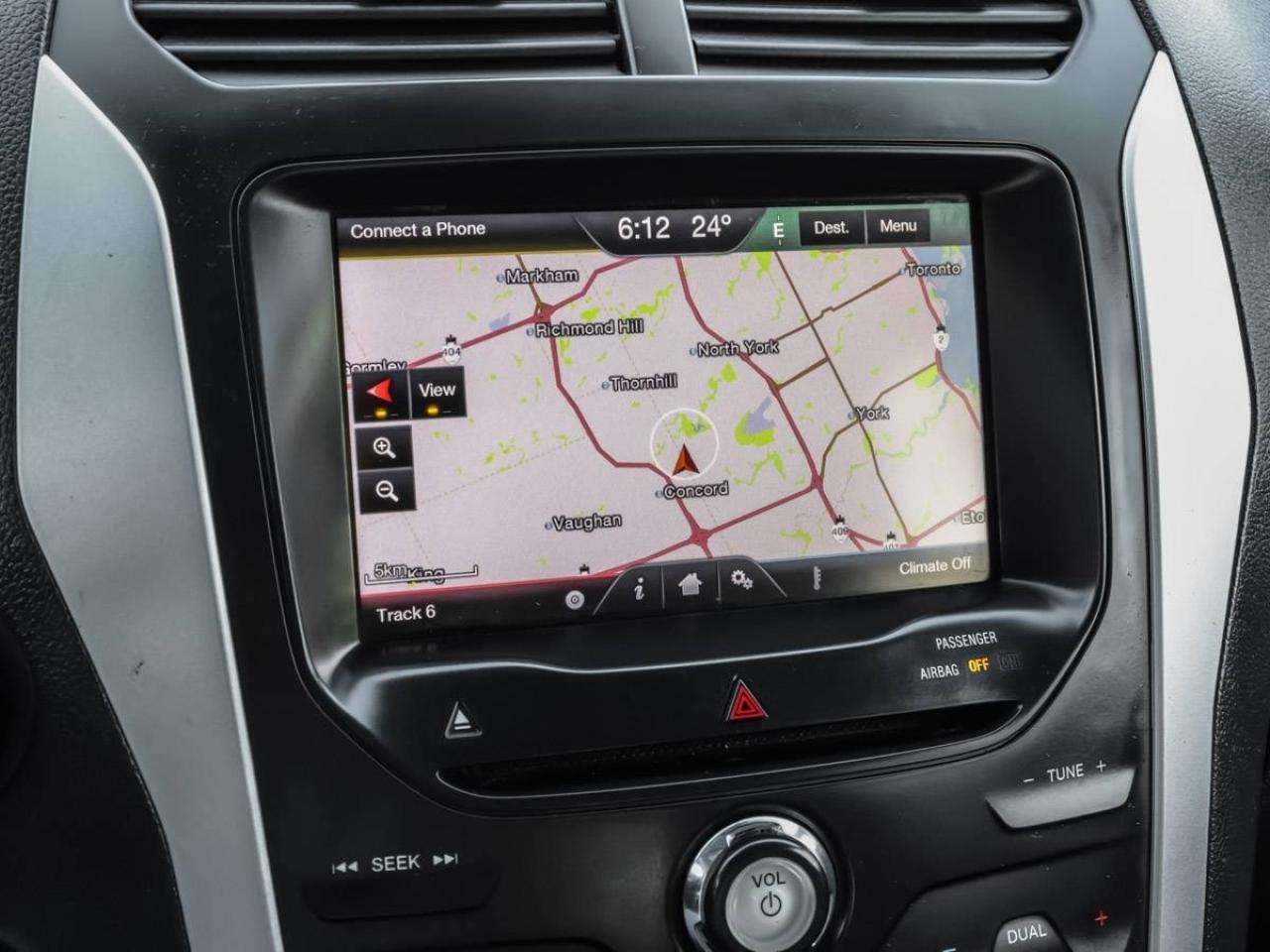 2015 Ford Explorer FWD XLT Photo