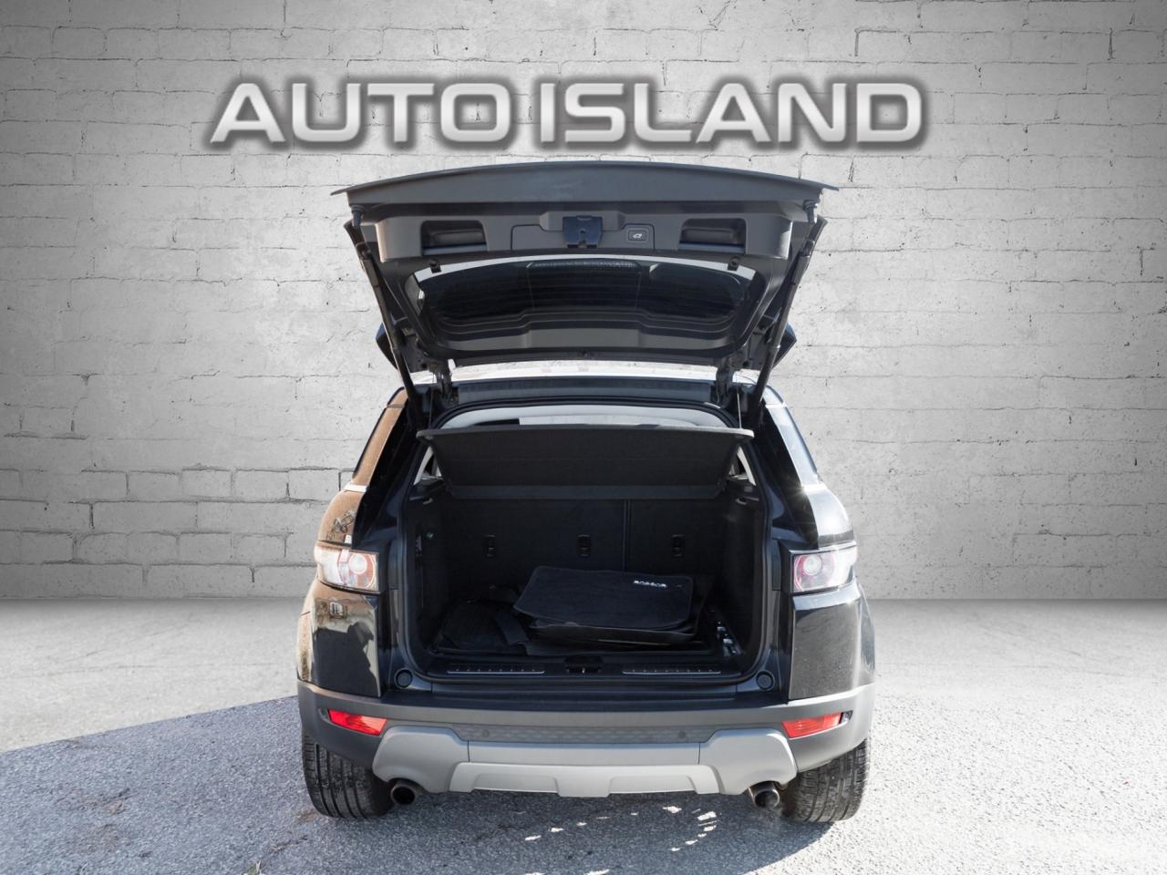 2012 Land Rover Range Rover Evoque 5dr HB Prestige Premium Photo