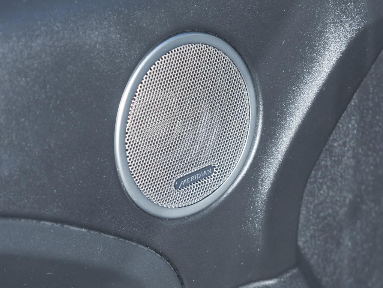 2012 Land Rover Range Rover Evoque 5dr HB Prestige Premium Photo