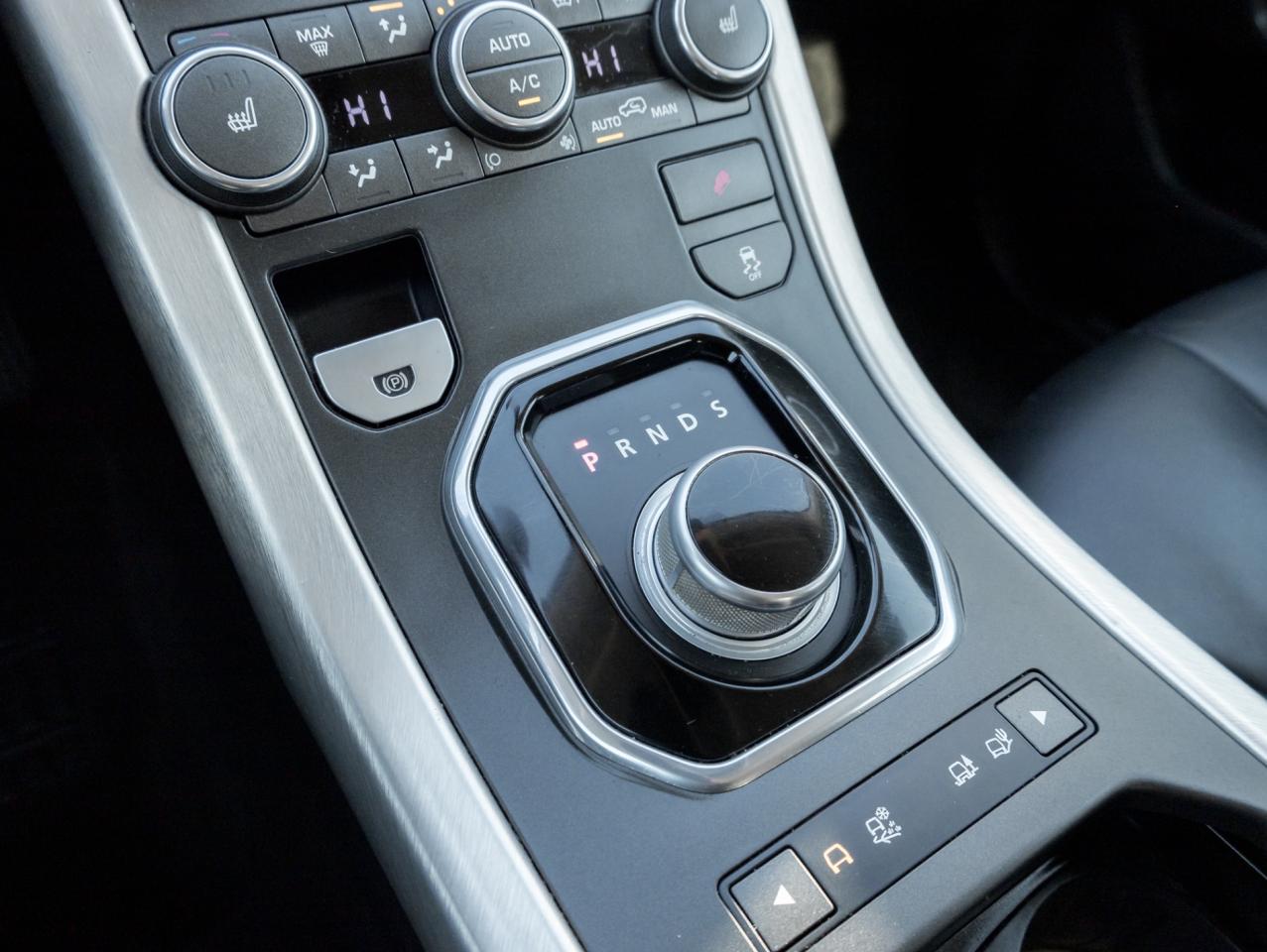 2012 Land Rover Range Rover Evoque 5dr HB Prestige Premium Photo