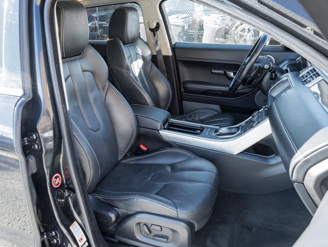 2012 Land Rover Range Rover Evoque 5dr HB Prestige Premium Photo